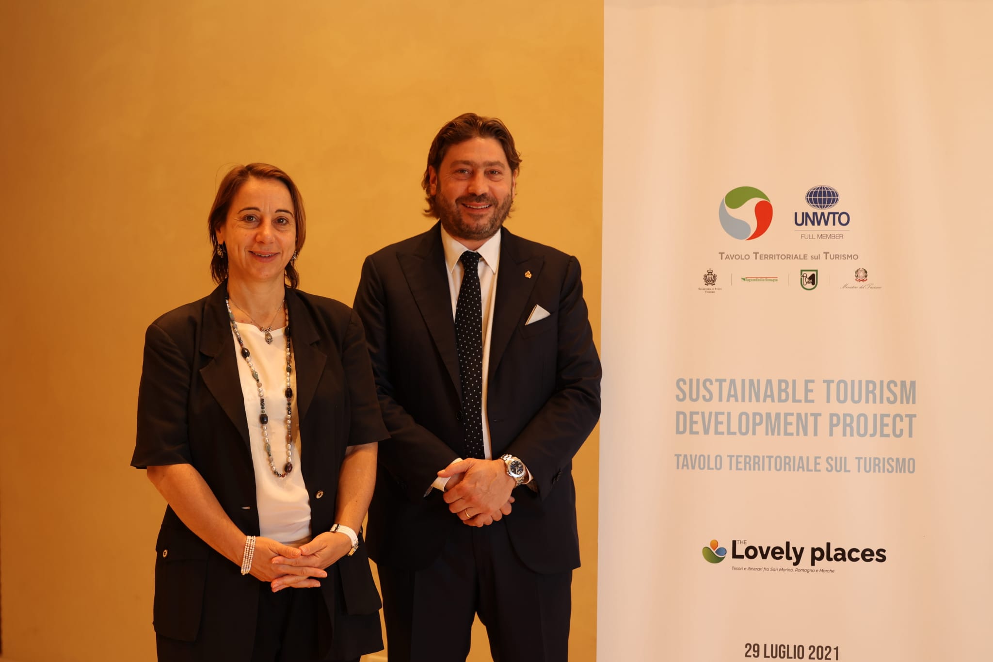 Il Segretario di Stato Federico Pedini Amati a colloquio con Alessandra Priante, Direttore dell’area Europa dell’UNWTO