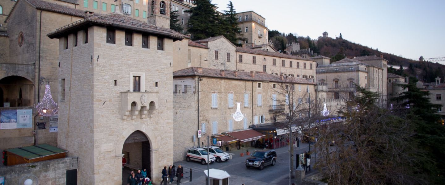 Guided Tours in San Marino Old Town